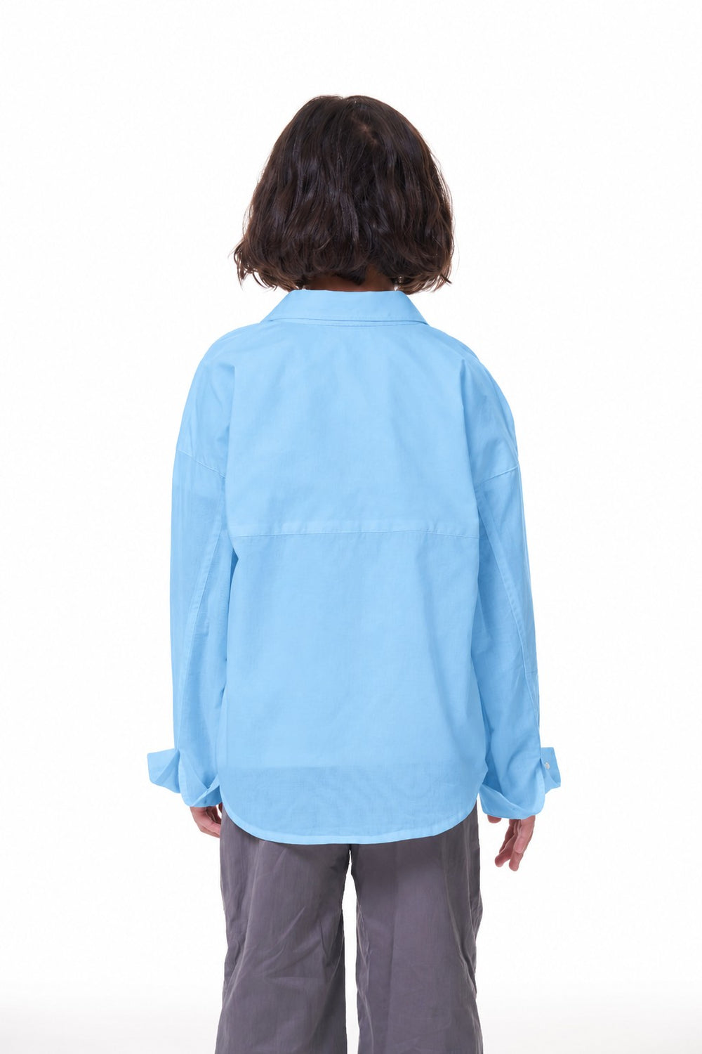 Back view of the ON7 Shirt in sky blue
